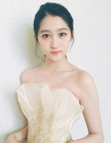 2017明星四小花旦,青春风采与星途璀璨