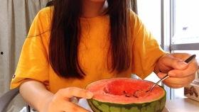 娱乐吃瓜酱留学生